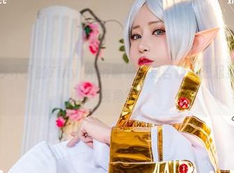 图集中少不了的Tiny Asa眼镜,是否让人想起某个宝藏视角?